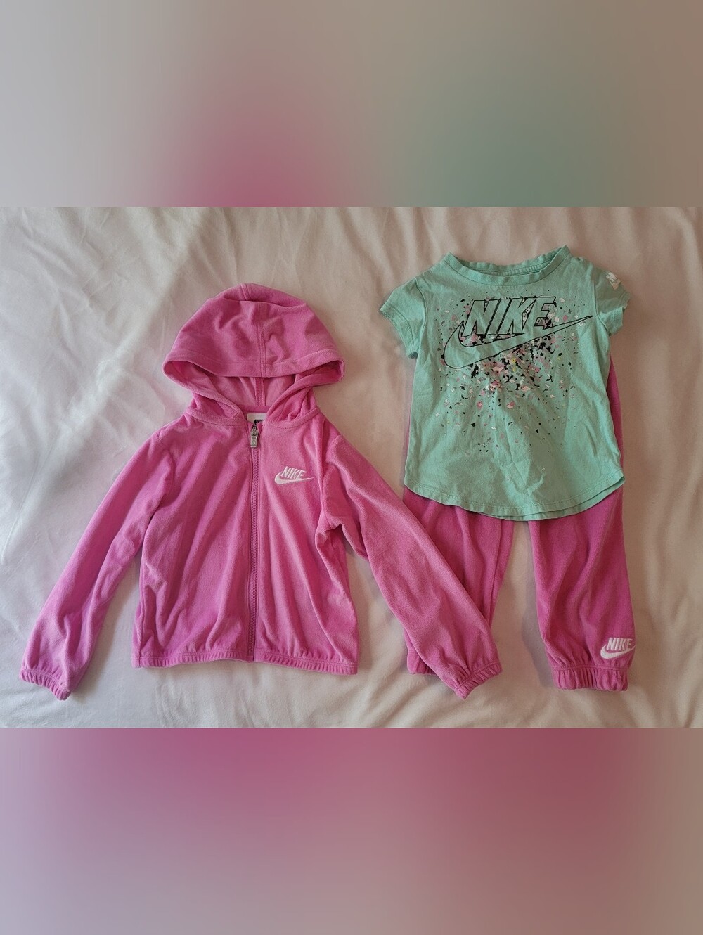 Nike Toddler Girls Pink Velour Tracksuit Set- Hoodie Joggers T-Shirt - Size 3T